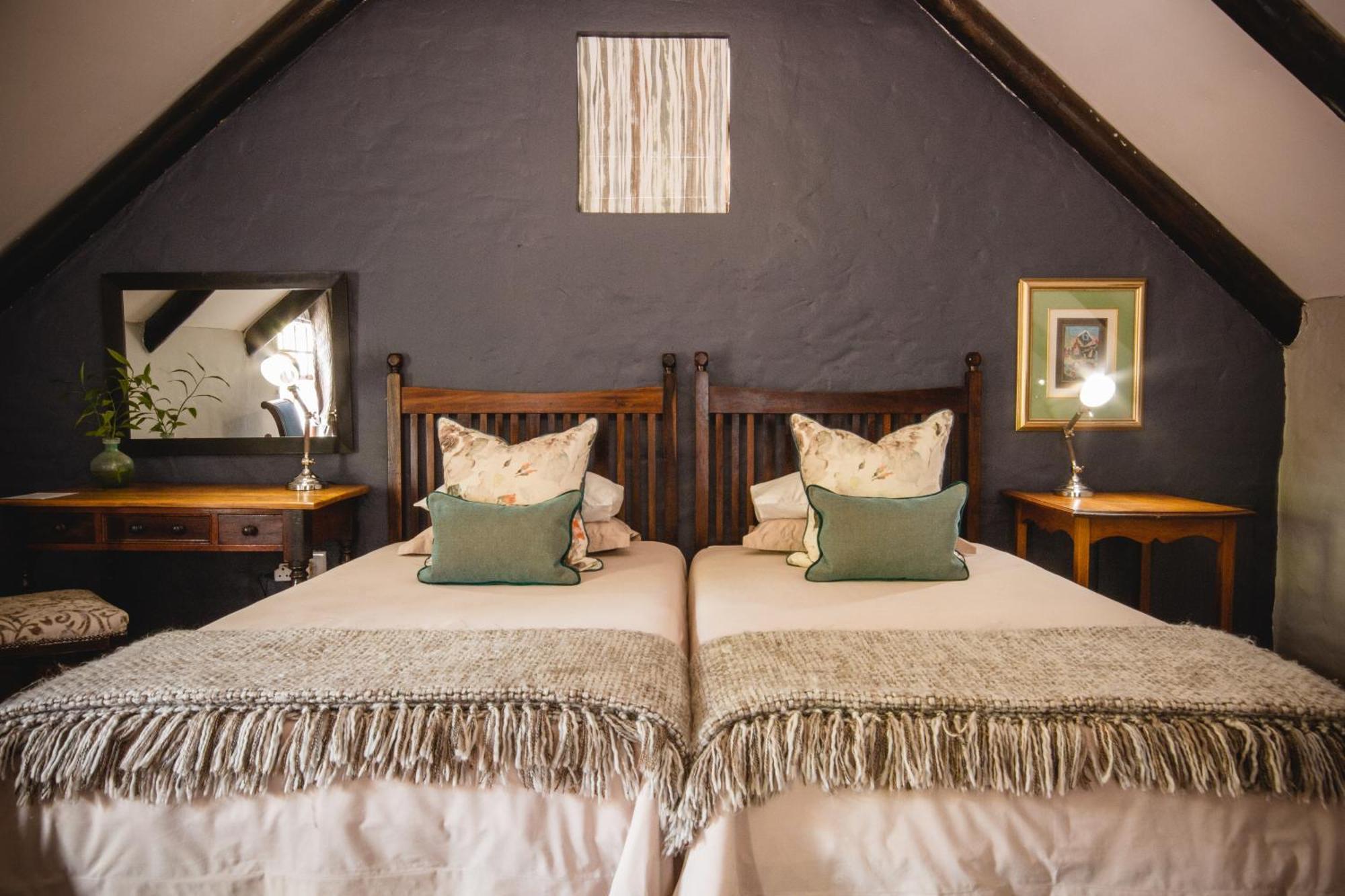 Cypress Cottage Guest House Swellendam Bagian luar foto