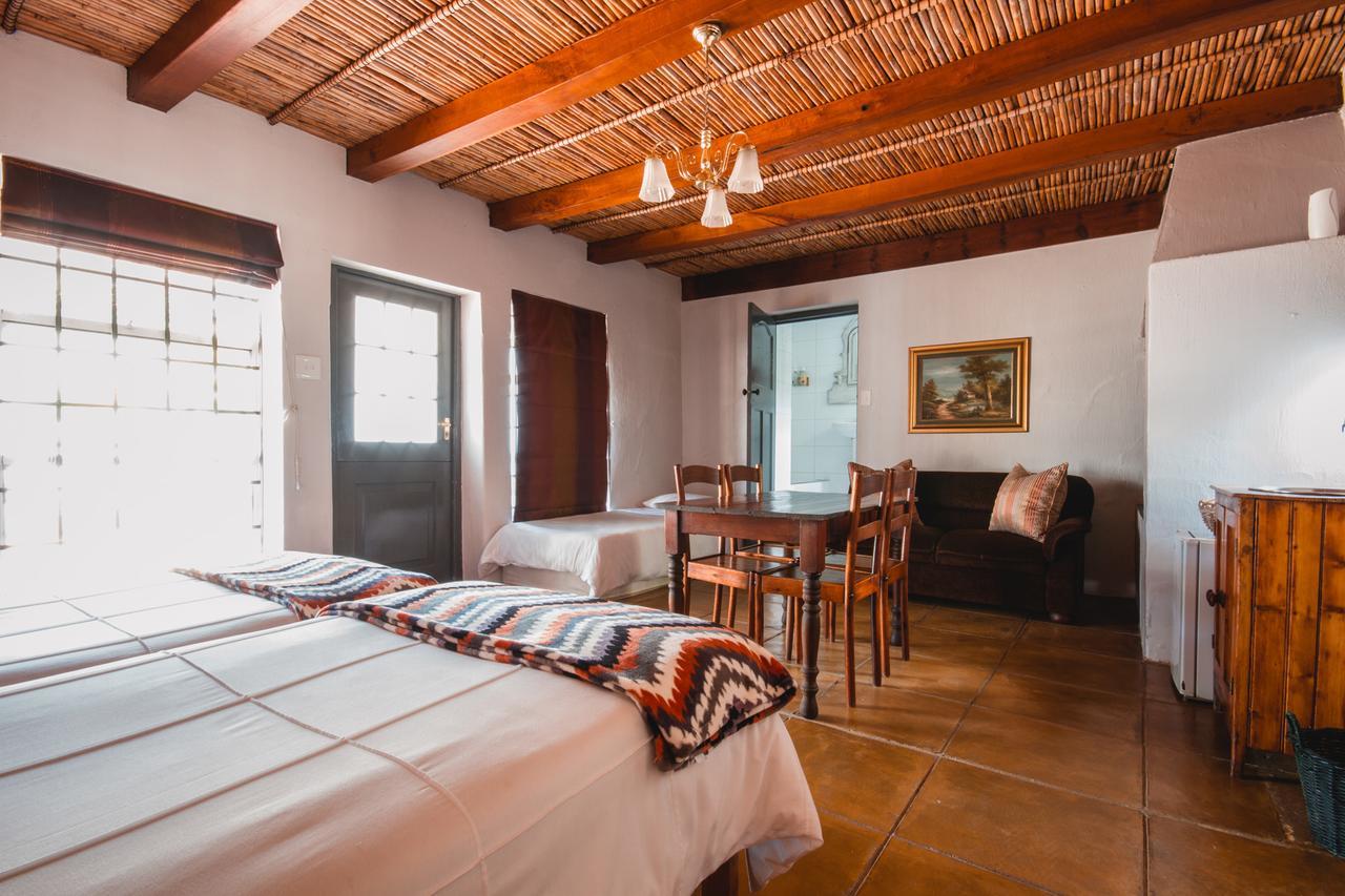 Cypress Cottage Guest House Swellendam Bagian luar foto